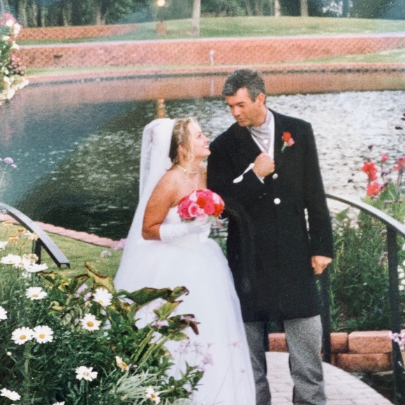 🔥PRICE DROP🔥Ballgown Style Wedding Dress - Picture 4 of 8